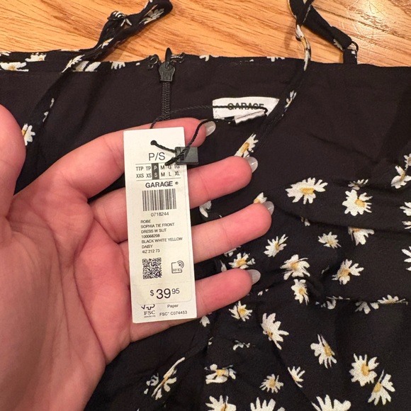 Sophia Tie-Font Dress NWT - Picture 4 of 5